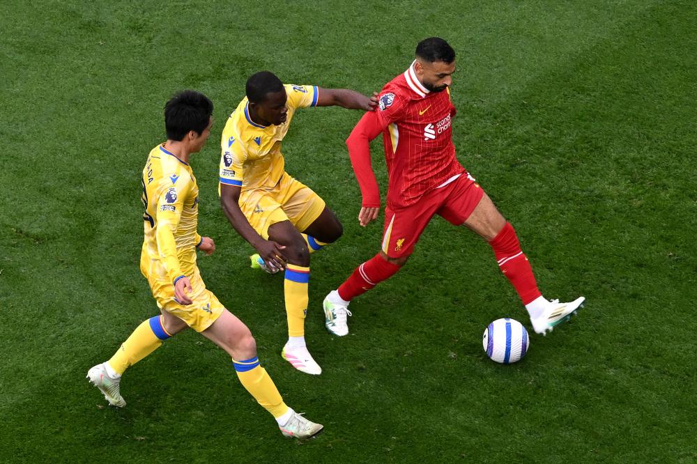 一场5-1狂胜！梅西创造个人新纪录，率领迈阿密国际斩获东部冠军